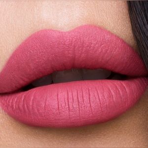 Charlotte Tilbury SPECIAL EDITION Hollywood Lips Matte Contour Liquid Lipstick